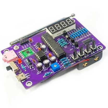 PCB-FM-Radio-Kit-for-Learning-Electronics-with-Frequency-Display-and-Shell-(4)