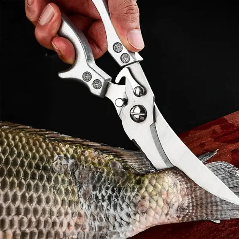 kitchen-scissors-used-for-cutting-a-fish.webp