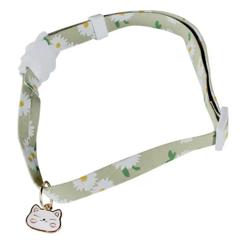 cute-green-colour-cat-collar.webp