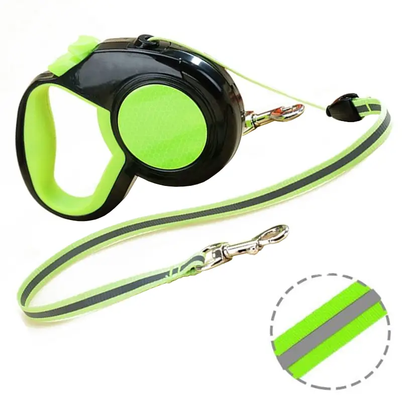 Reflective Retractable Dog Leash – 5m Green Dog Lead for Safe Night Walking
