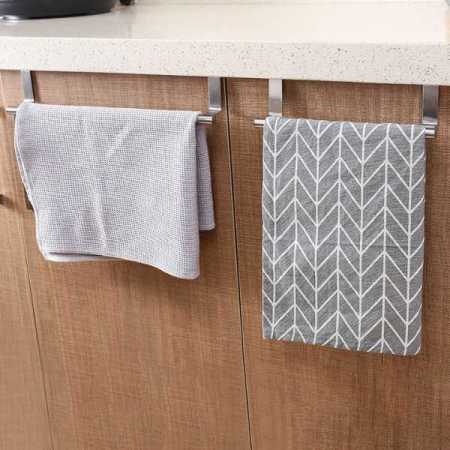 kitchen-over-cupboard-towel-rails-with-tea-towel-and-hand-towels-hanging
