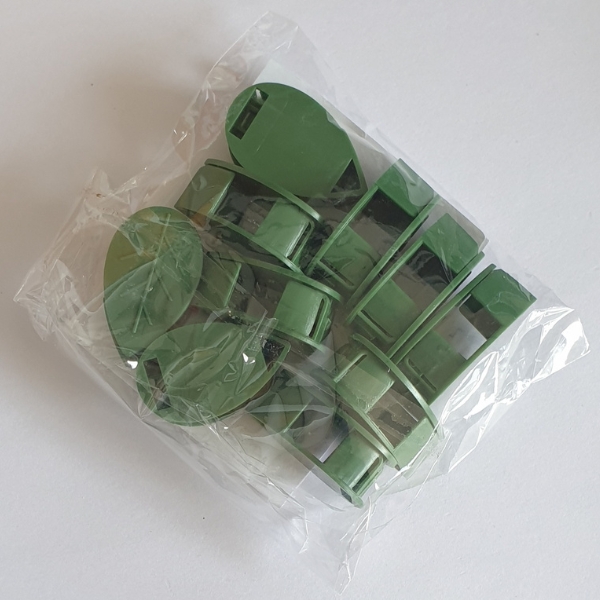 10-pack-of-plant-clips.jpg